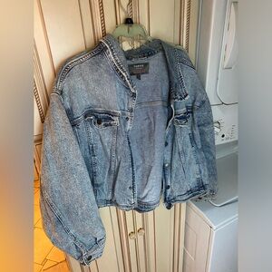 Torrid Size 5 Torrid 80'S Denim Trucker Jacket - Acid Wash Crop. Women’s Plus 5x